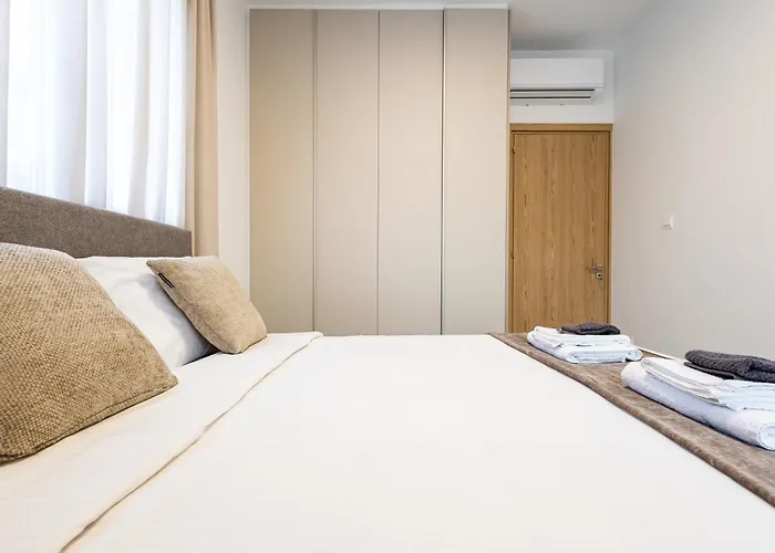 Chrystal Residences Апартаменты *