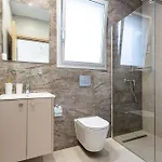 Chrystal Residences Apartamento *