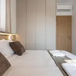 Apartamento Chrystal Residences *