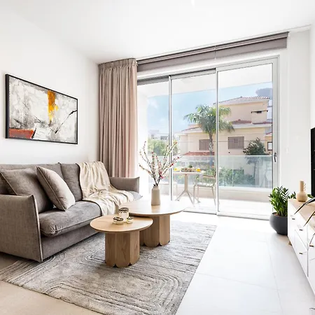 Chrystal Residences * ניקוסיה