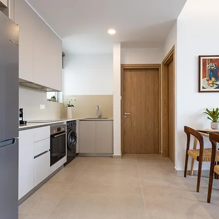 Chrystal Residences *